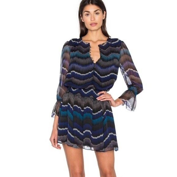 Diane Von Furstenberg Kelley Smocked Chiffon Silk Peacock Striped Dress Size 6 - Picture 1 of 11